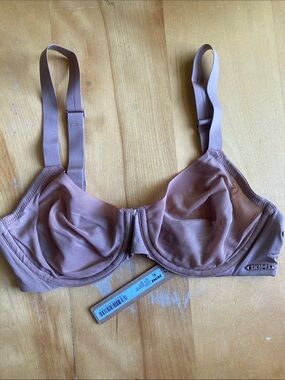 SKIMS Unlined Demi Underwire Bra in Siena